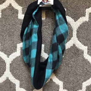Plaid scarf